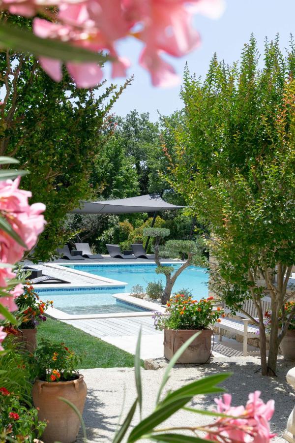 Le Bouquet De L Aromate Bed and Breakfast Joucas Eksteriør billede